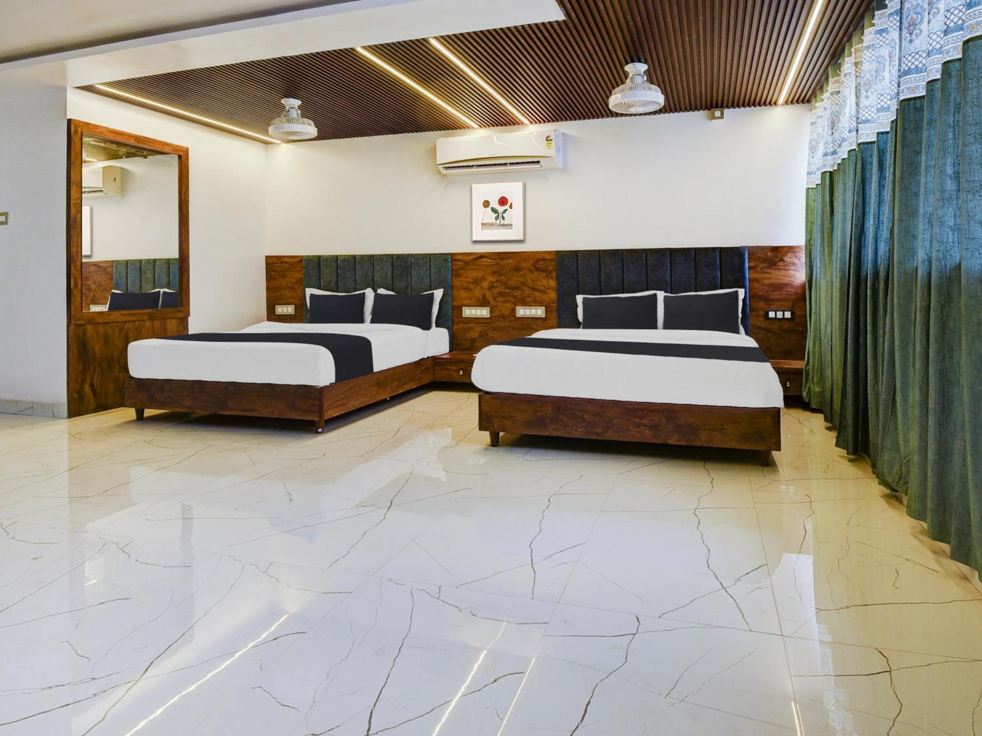 Hotel Townhouse Madgaon à Raia Extérieur photo